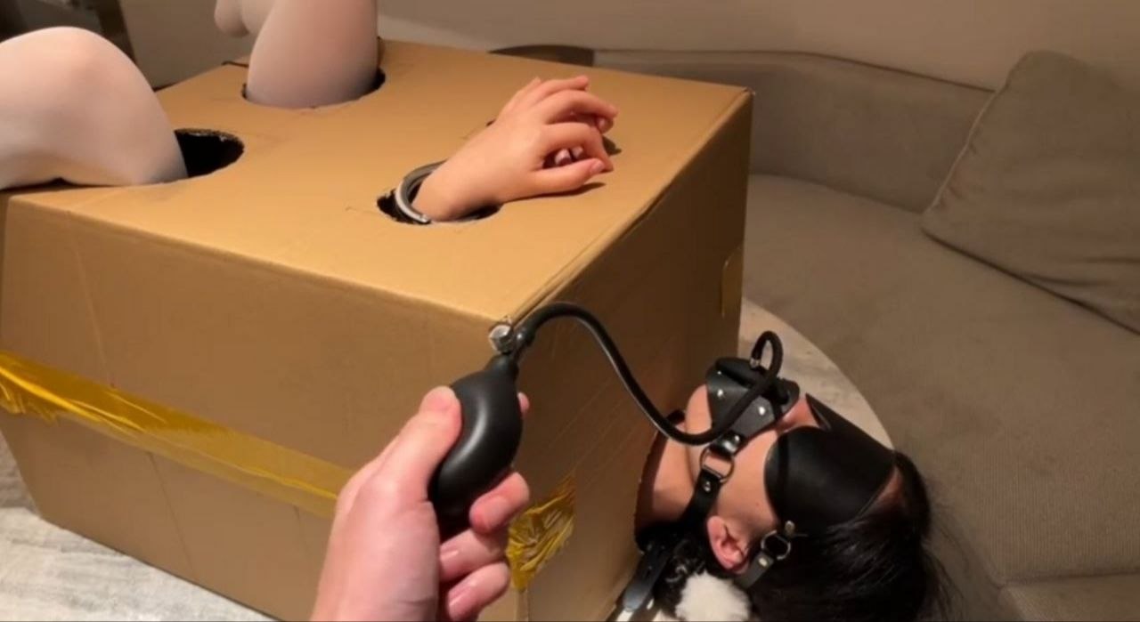 臭脚妹妹箱子改造计划白丝美腿捆绑调教郊狼点击化身小母狗